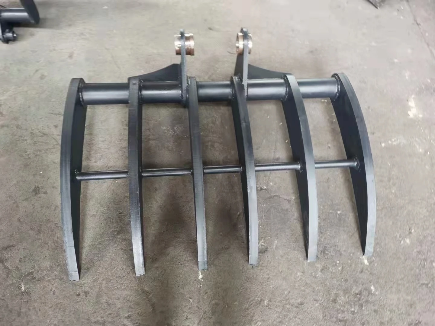 Mini Excavator Attachments Excavator Rake Root Rake with Best Price