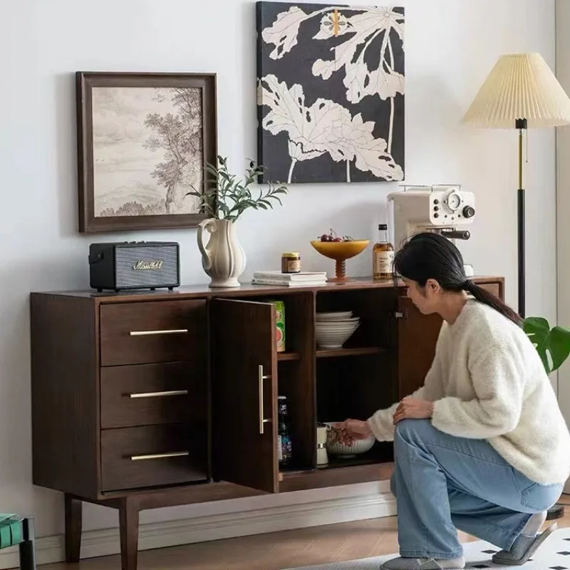 لون الجوز مقابل الحائط خزانة غرفة الطعام الخفيفة خزانة مشروبات فاخرة غرفة المعيشة خزانة الشاي النمط الياباني