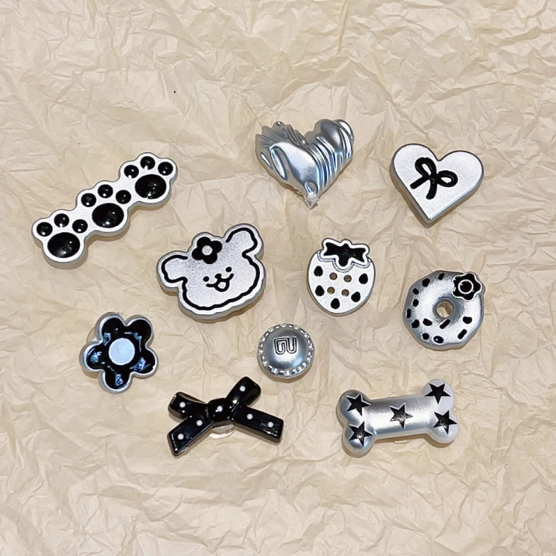 New Y2K Silver Jibbitz Charms Suitable For Garden Shoes And Sandals Detachable Accessories Diy Removable Abs Resin Xmas Gifts