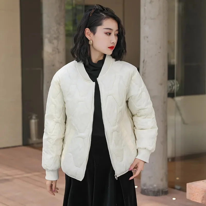 2023Winter New Cotton Coat Women's Short Loose Casual Slim and Warm Cotton Coat Lightweight Versatile Round Neck Baseball Jersey