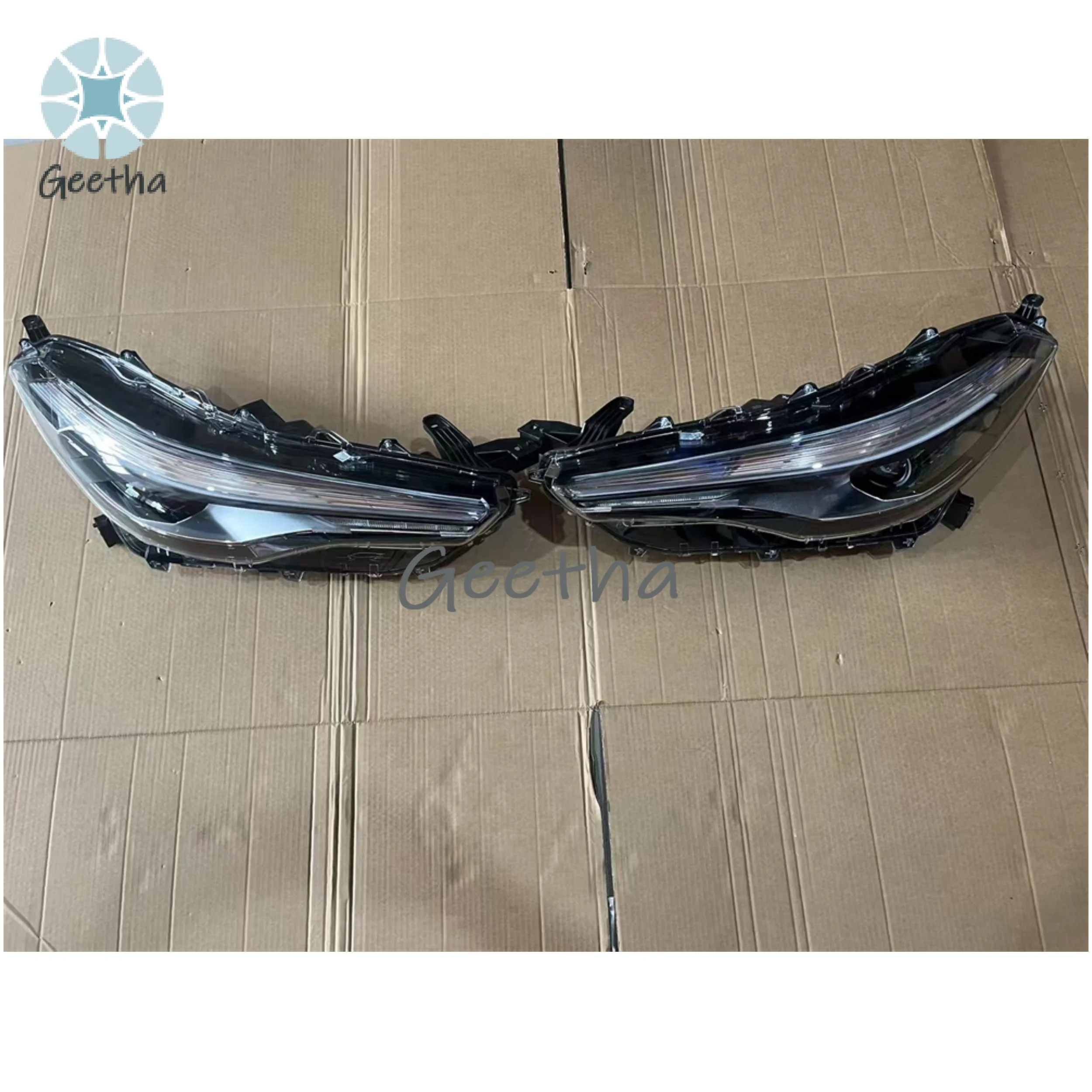 

For High Quality OEM 81110-0A190 Left and Right Front Headlight Assembly New Condition for Toyota for Corolla for Rav4 Auto Part