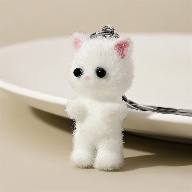 1PCS 3D Cute Plush Resin Cat Pendant Keychain For Women Simple Design Phone Rope Chain Lovely Animal Bag Car Keyring Young Girls