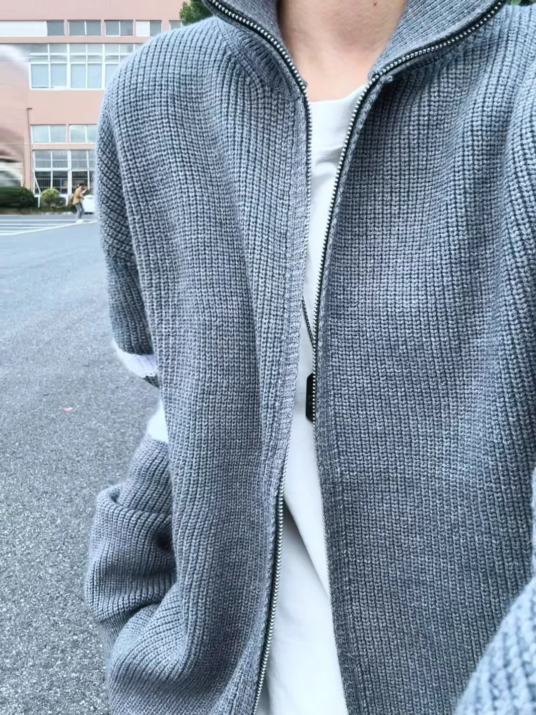 

Ay Cleanfit Вязаный кардиган Jaet Мужской осенний высококачественный свитер в ленивую полоску для пары Одинаковые длинные длинные с застежкой-молнией...