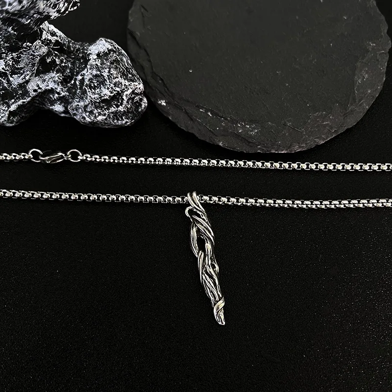 Silver New Product Floating Wood Necklace for Men's Trendy Retro Versatile New Chinese Hip Hop Style Long Style High End Jewelry