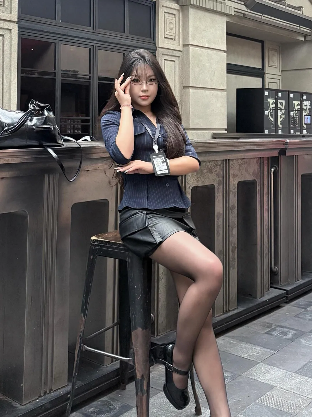 

Blue Striped Women's Slim Fit irt Waist Cinched Top And ort Skirt Two Piece Set Faionable Retro Sle Polyester Fiber