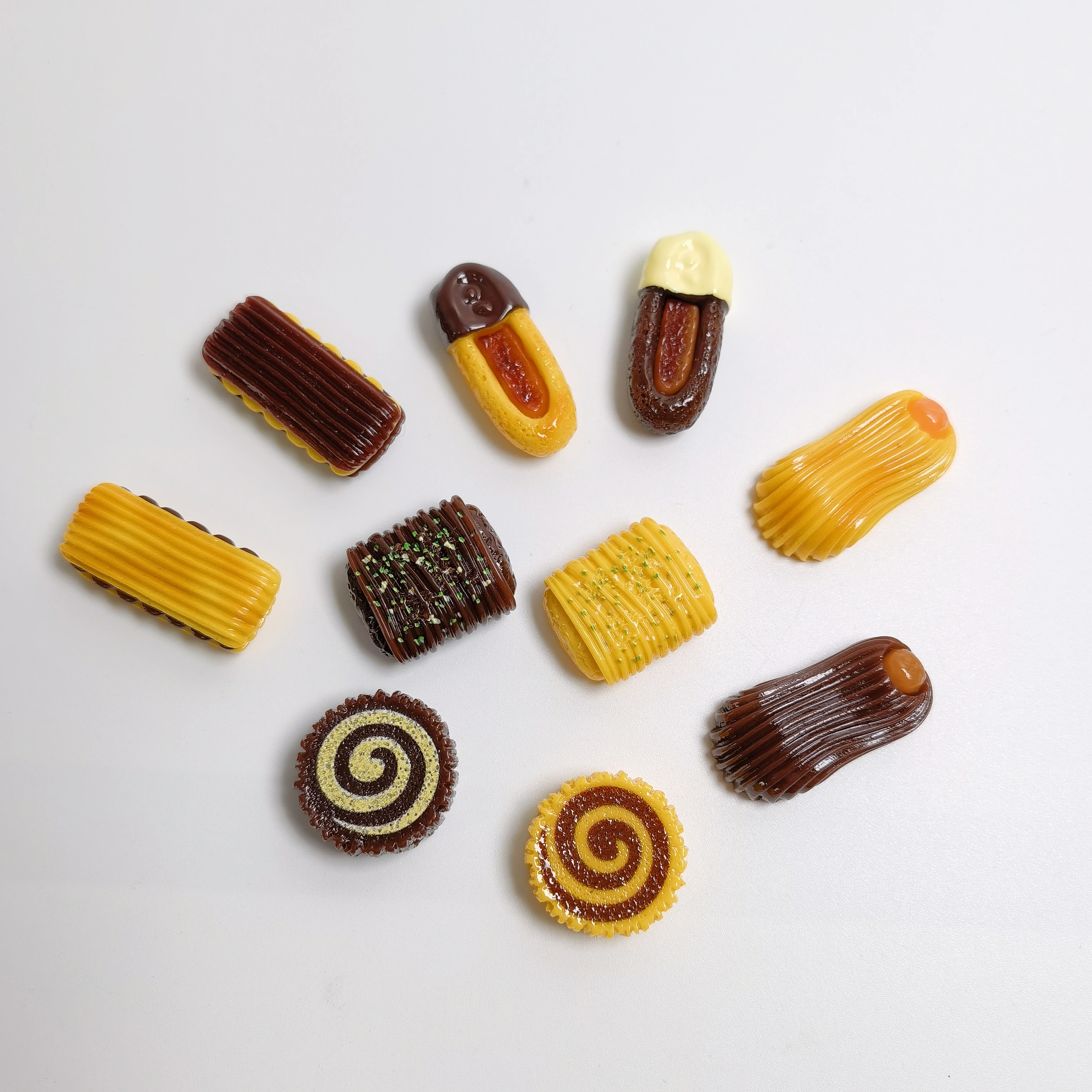 Chocolate Sandwich Cookie Miniature Resin Simulation Food Play Toys Dessert Decor Accessories DIY Kichen Play