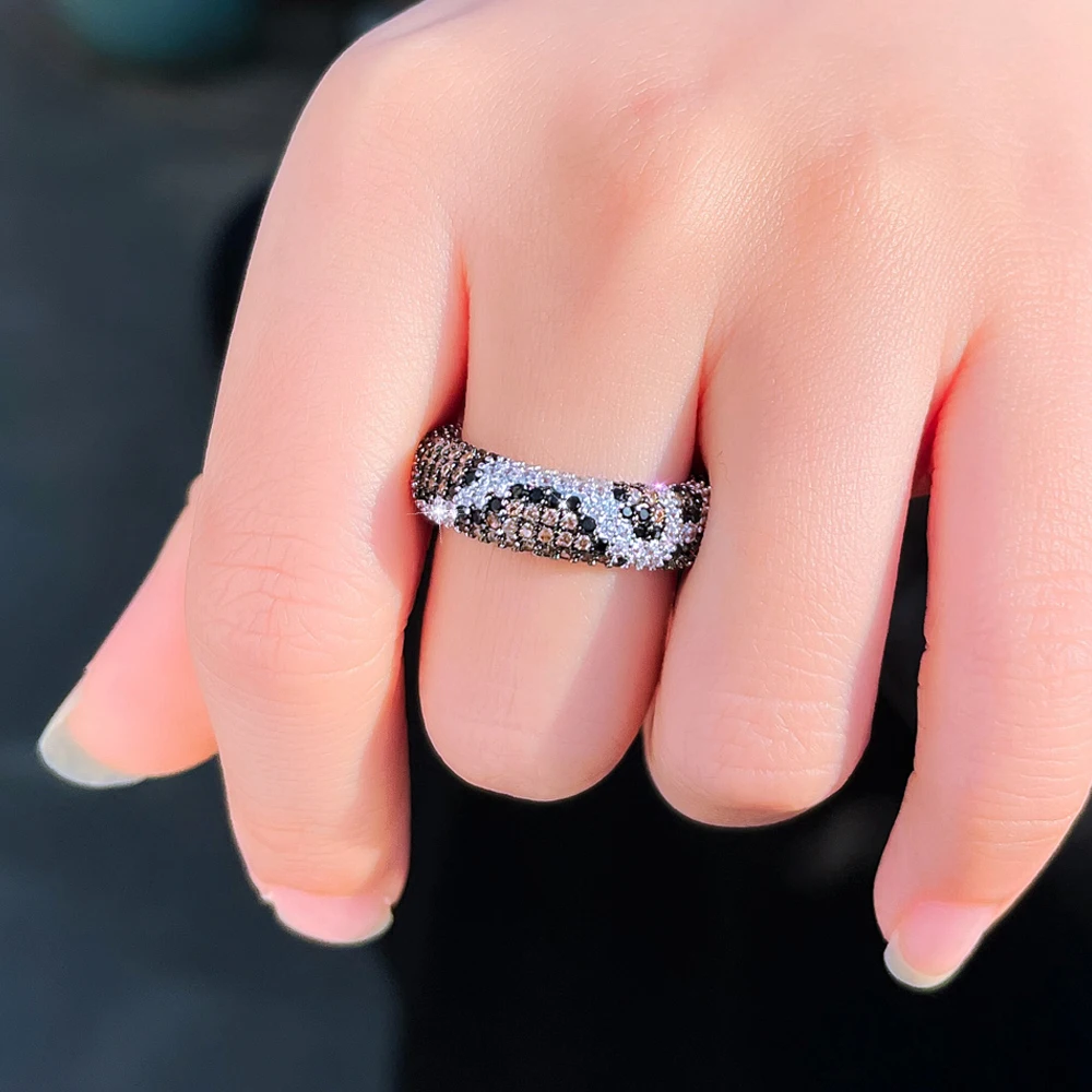ThreeGraces 2025 New Luxury Multicolor Zirconia Leopard Snake Skin Pattern Design Bridal Party Ring for Women Jewelry R324