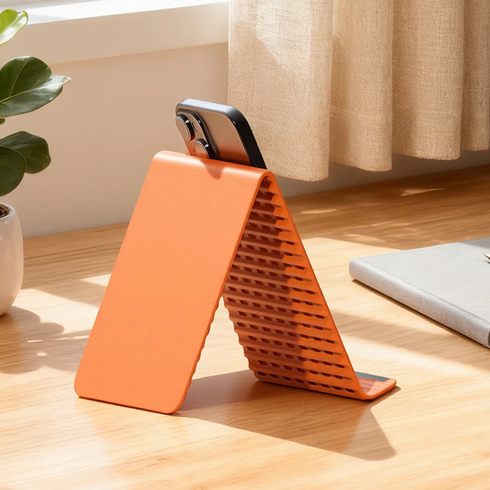 

Silicones Cell Phone Holder Multi-Angle Adjustable Desk Essential