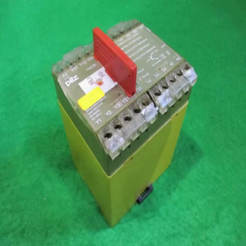 New  Ready Plc Pnoz/6 24vdc 3s 1o Safety Relay Warehouse Industrial Automation Controller Warehouse Industrial