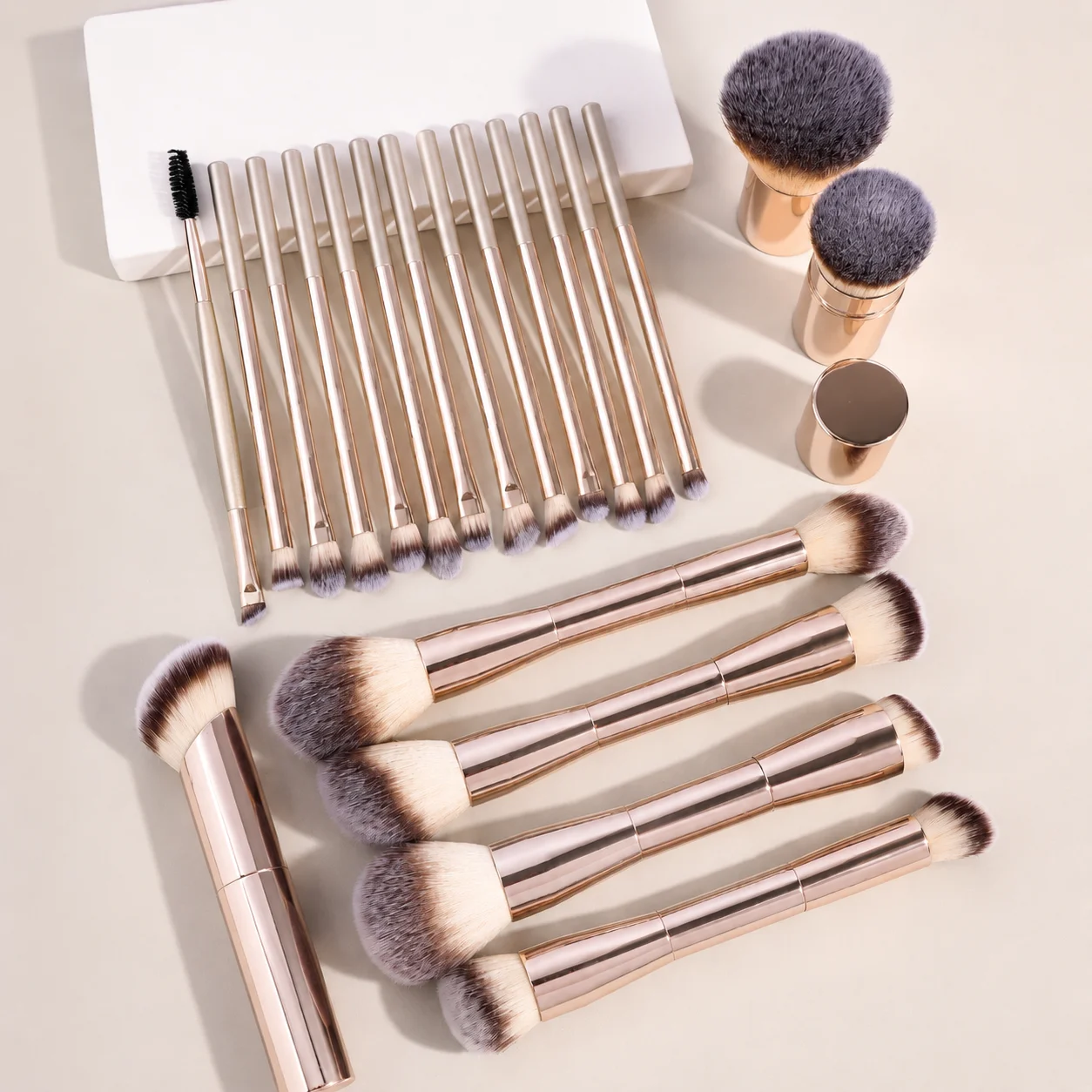 20-Piece Professional Makeup Brushes Set, Metal Handle Wand With Velvet Pouch, Soft Foundation,Powder Blush,Eyeshadow,Eyebrow, B