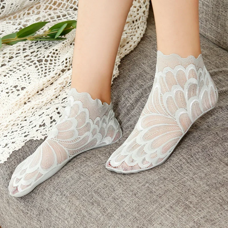 5Pairs Summer Pure Cotton Women Socks Flower Lace Invisible Socks Thin Ladies Lace Boat Socks Hollow Non-slip Shallow Socks