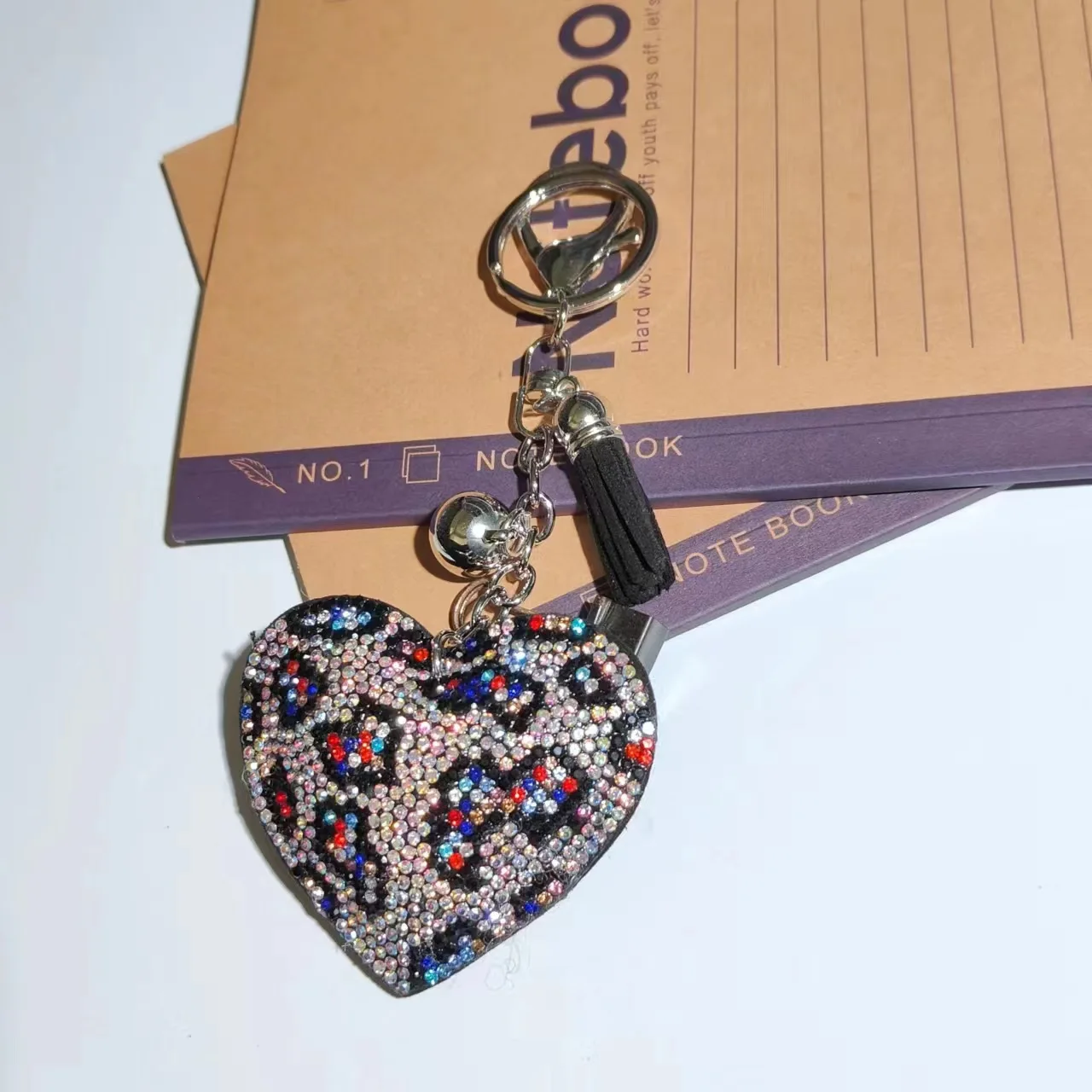 Peach Heart Shape Leopard Spot Crystal Keychain Pendant WithTassell and Metal Keyring Wholesale Price Key Accessories