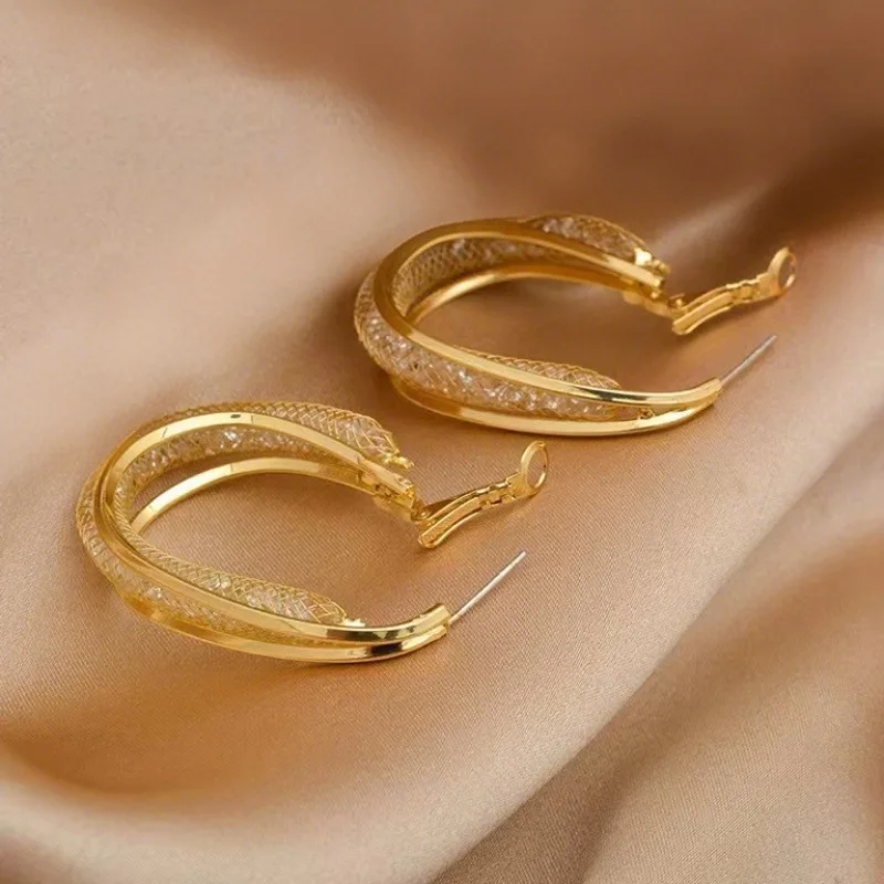 الجوف صافي كريستال أقراط معلقة للنساء تويست الجانب المعدني الإناث استرخى S925 الفضة إبرة أقراط مجوهرات السنة الجديدة #3