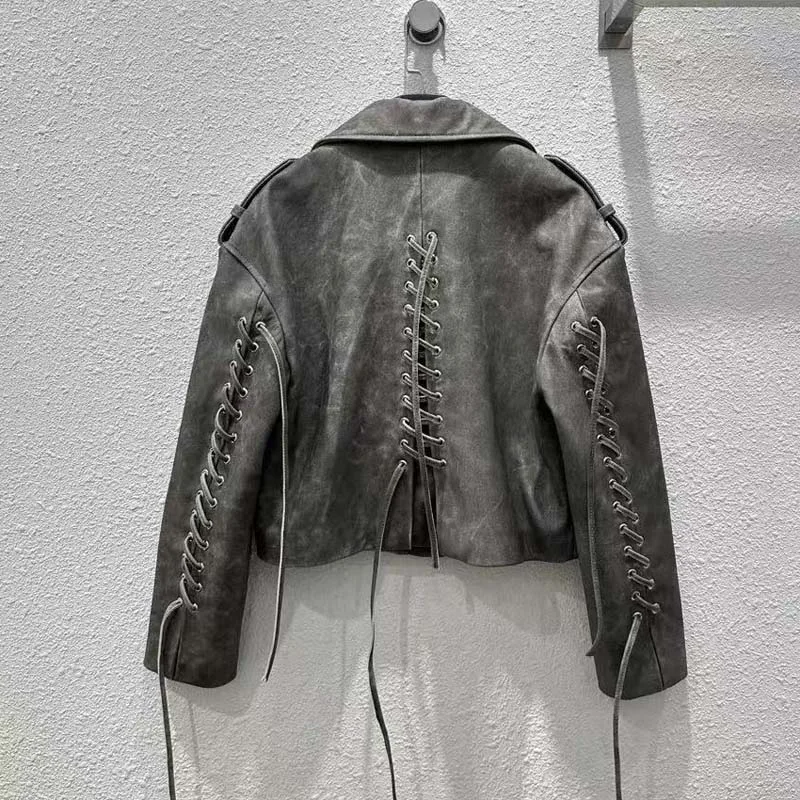 Veste en cuir véritable avec col rabattu, manches lancées par la chute, décoration à franges de type lomatéritive, vêtements de mode de luxe