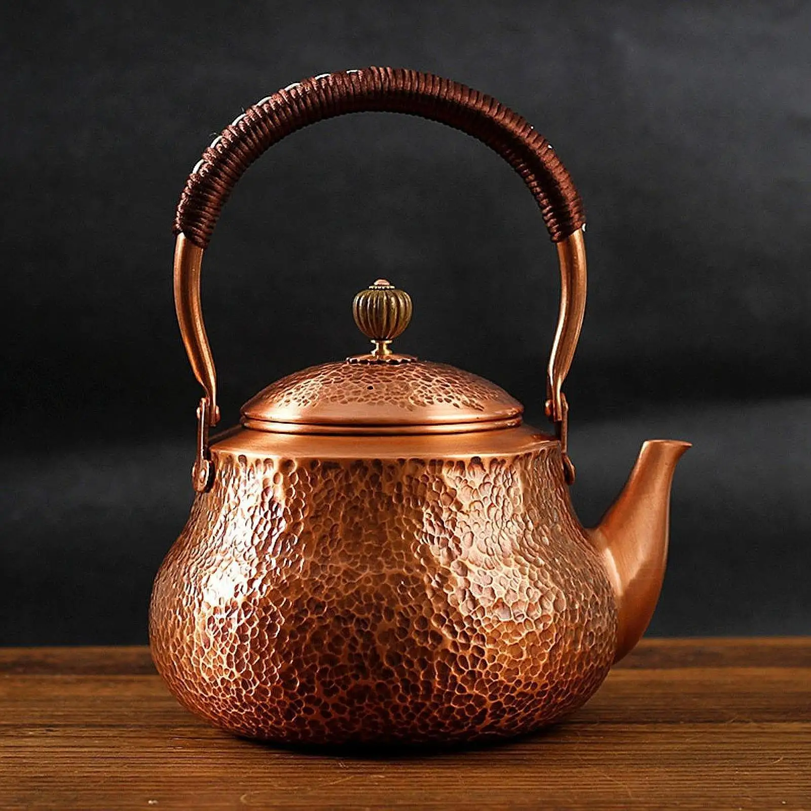 Copper Tea Pot Portable Stovetop Teapot with Handle Multipurpose Handcrafted Handmade 1300ml for Household Kitchen Tea House