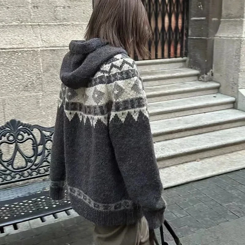 Mantel Sweter Rompi Tebal Kancing Tanduk Kerbau Longgar Jacquard Antik Musim Semi Musim Gugur Wanita Korea