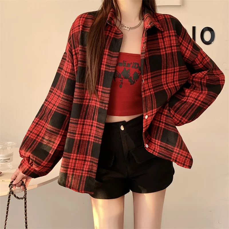 Button Down Plaid Shirt for Women Teen-girl Long Sleeve Collared Oversized Tartan Shirt Jacket Casual Preppy Style Outfit