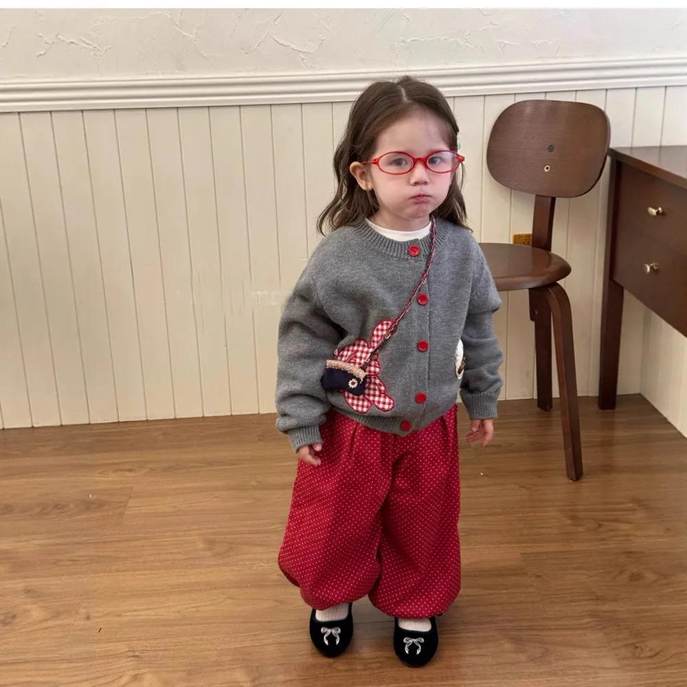 

2025 New Girls' Sweater Jacket with Cartoon Patch, Single-Breasted Knitted Cardigan