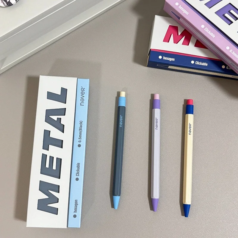 

Гелевая ручка NEVER Hexagonal Metal Click, 0.5 мм, черная, для письма, утяжеленная, деловая, для подписи, в магнитной подарочной коробке