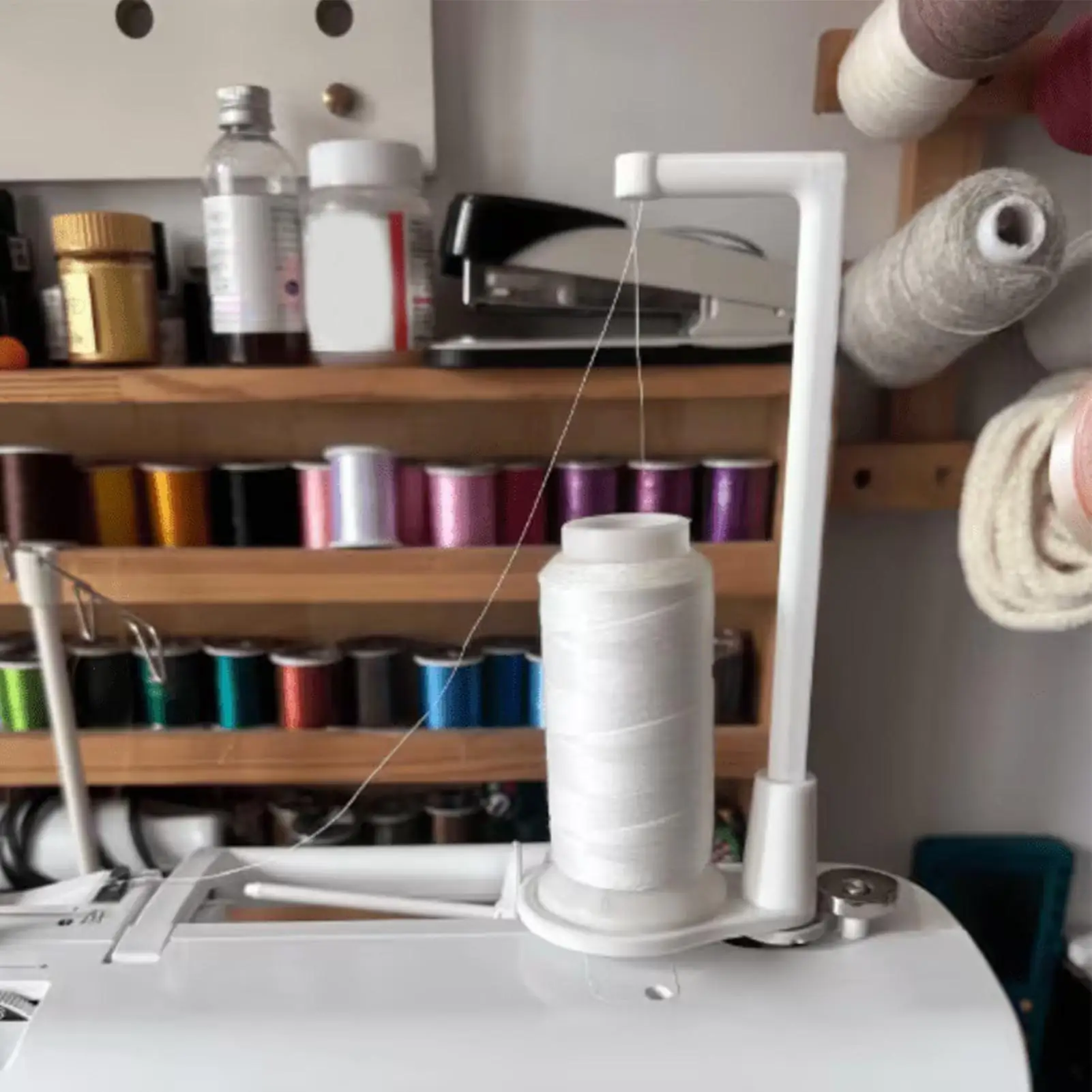 Sewing Machine Thread Stand Universal 3D Printed Winding Storage Stand Household Anti-tangle Sewing Machine Vertical Spool Rack