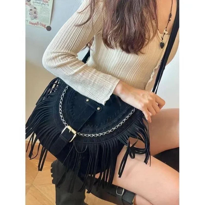 Fashion Suede Tassel Bag Women Vintage Khaki Ethnic Style Crossbody Bags Female High-grade Messenger Shoulder Package Travel Bag