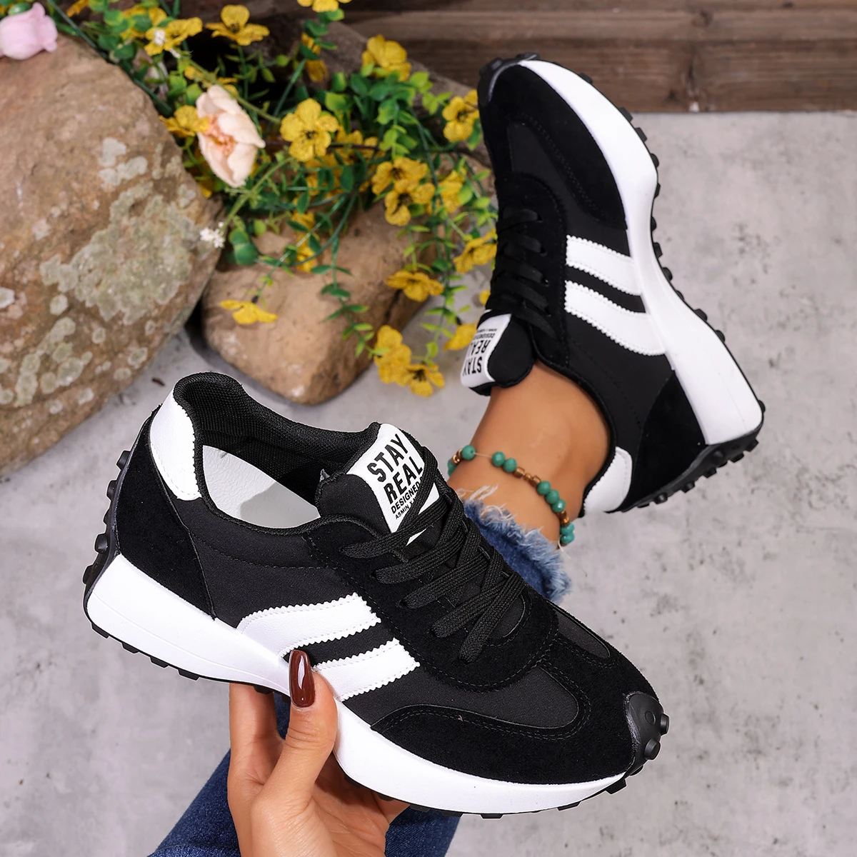 2025 New Women Sneakers Casual Breathable Sport Shoes Spring Summer Thick Bottom Sneakers Student Leisure Running Shoes Women image 4