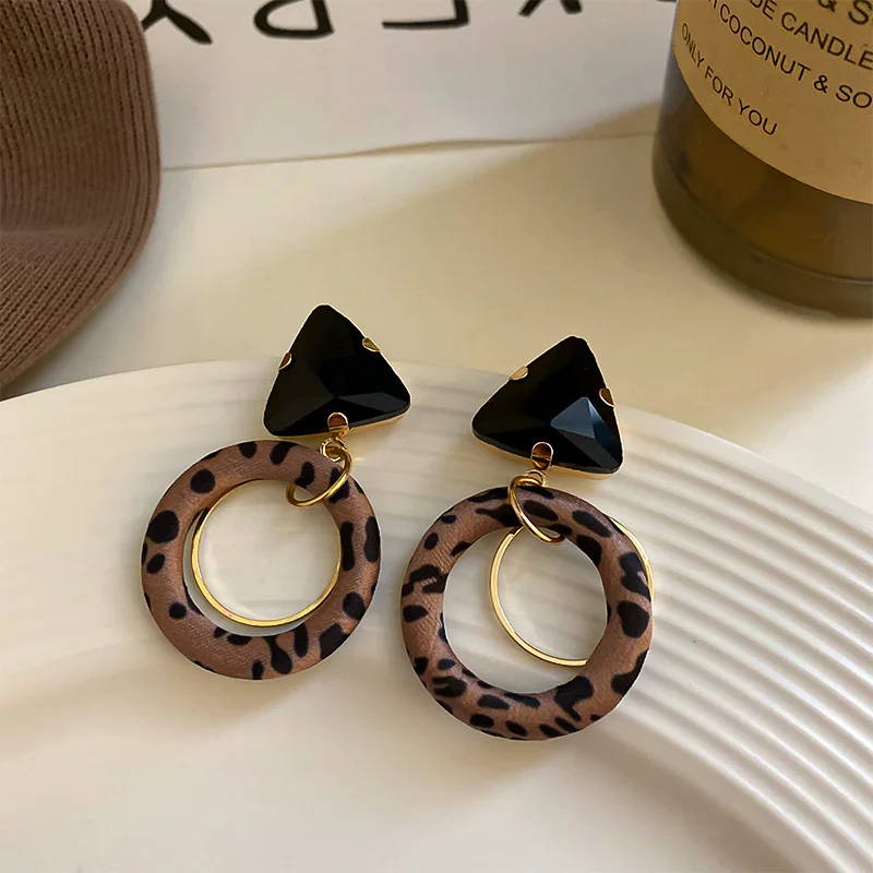 Fashion Round Leopard Earrings Women Cute Colorful Fur Gold Color Pendant Dangle Earrings For Women Statement Jewelry Gift