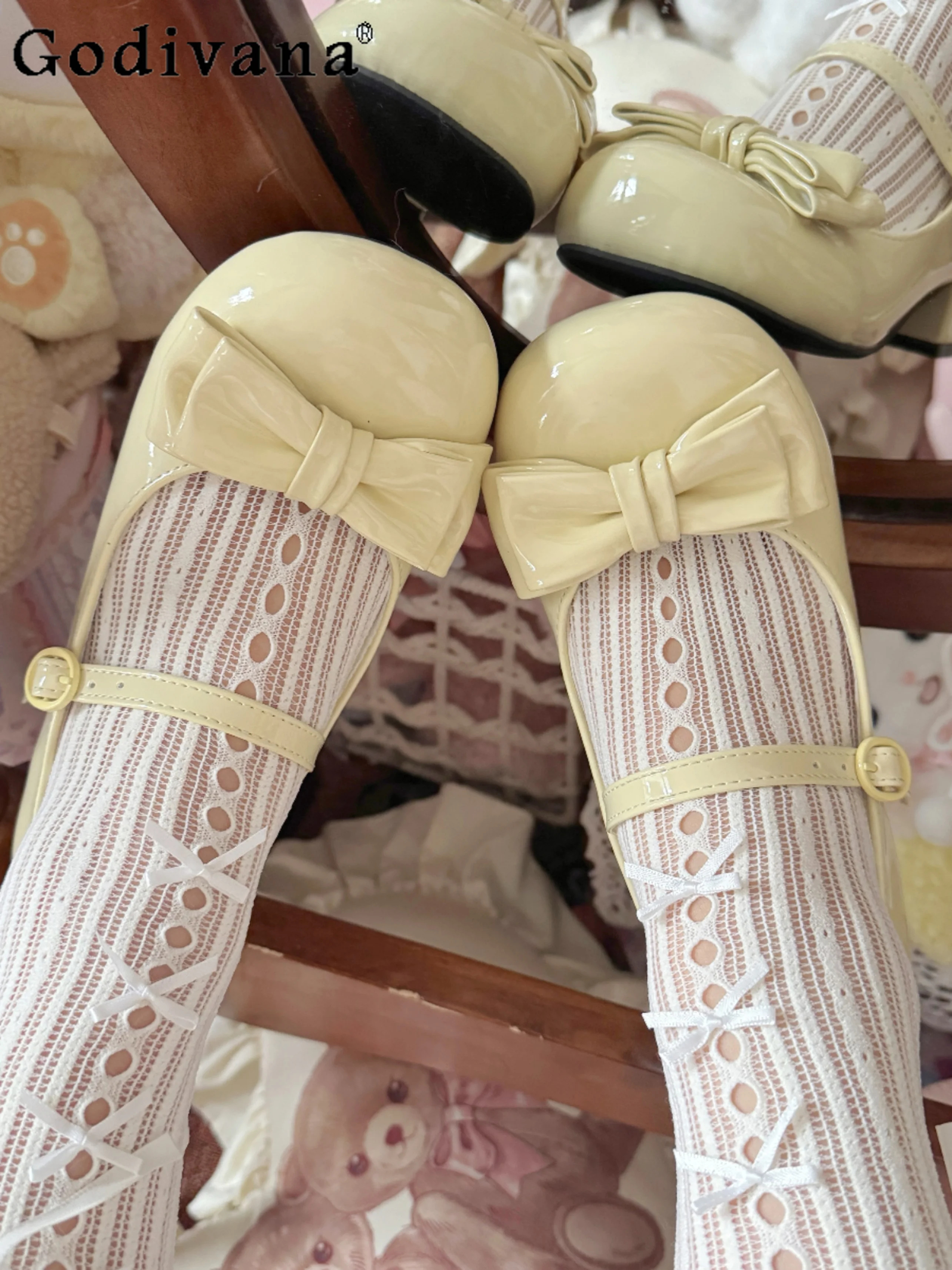 

2025 Summer New Japanese Original Cute Girl Mary Jane Single Shoes Round Head Thick Heel Lolita Bow Versatile High Heels