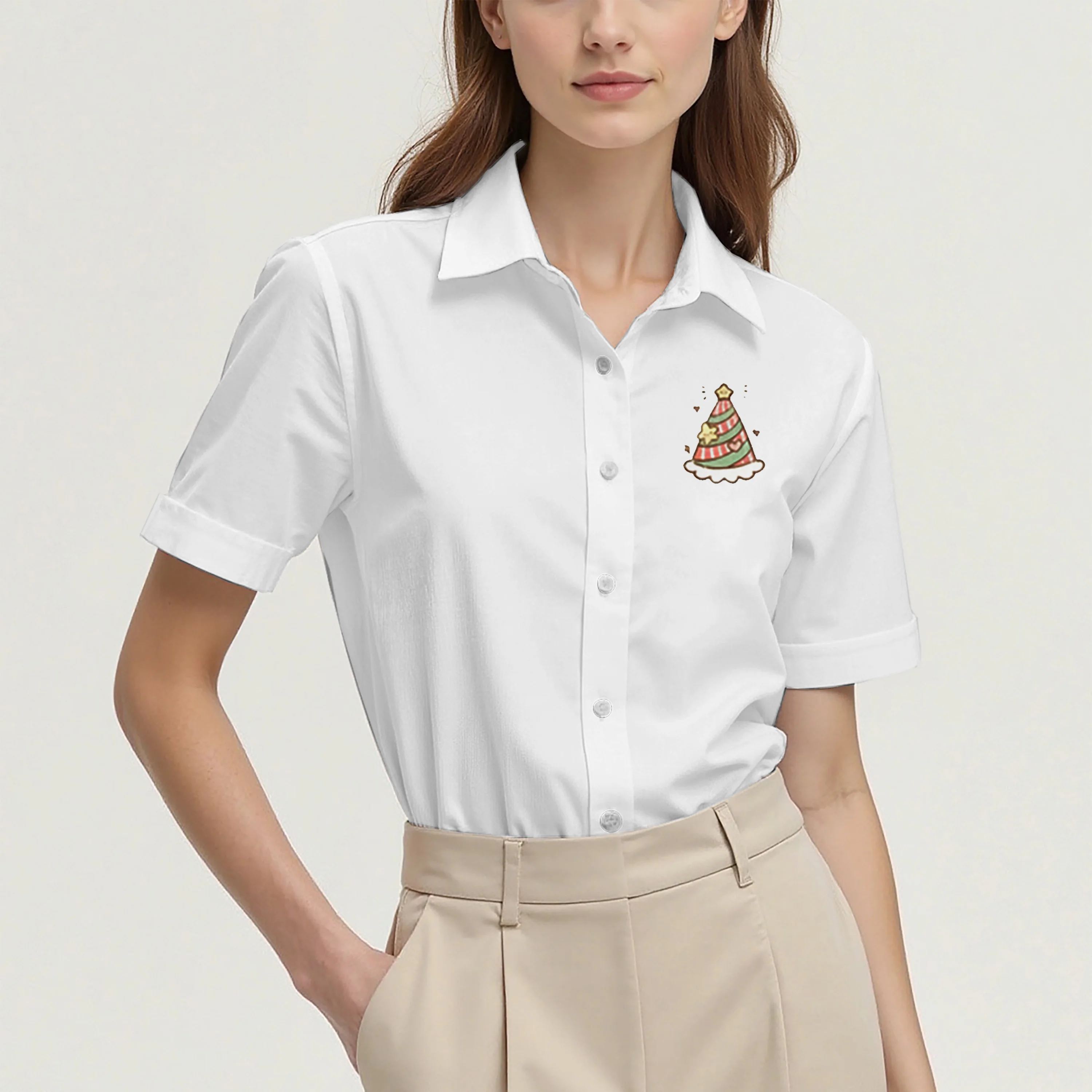 Women's casual short-sleeved printed shirt. The print is versatile and suits everyone, whether for commuting, dating, or outings