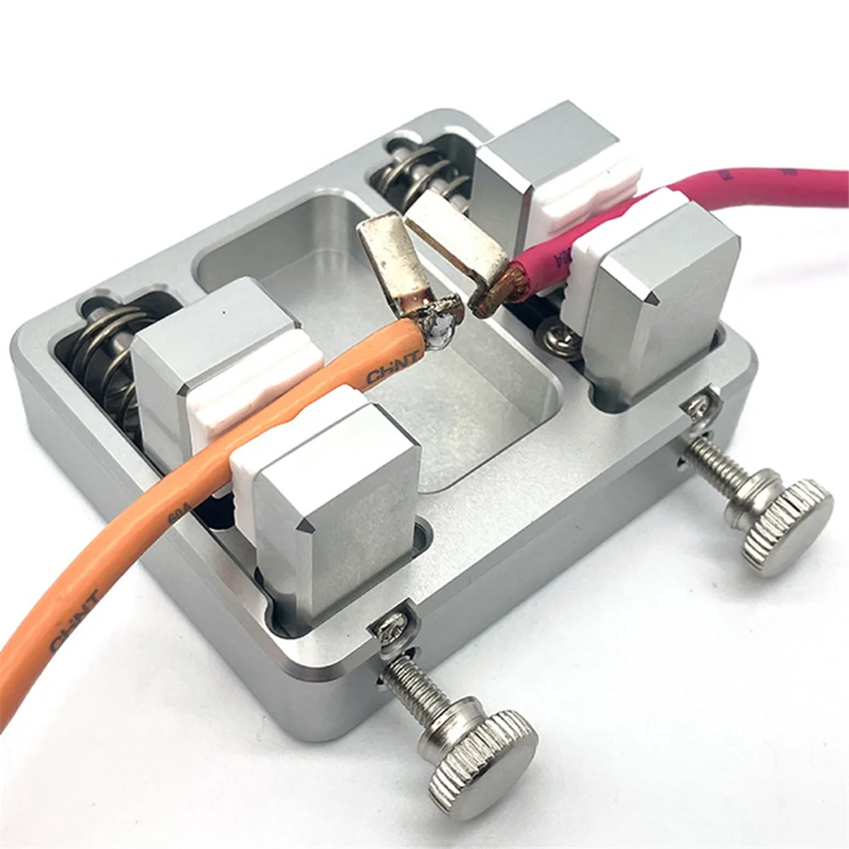 

AT59 приспособление для сварочной проволоки, регулируемый кронштейн, сварочный стол, зажим для пайки, сварочный локатор, инструменты для пайки материнской платы