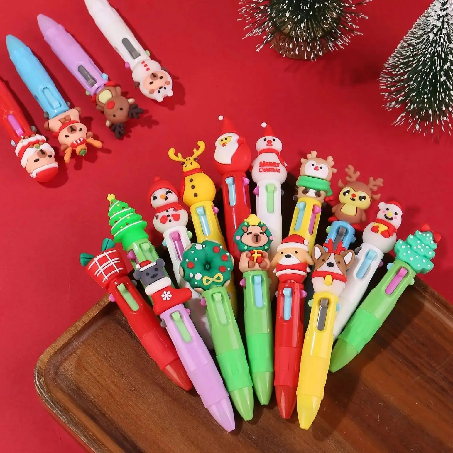 20Pcs/Lot Get 1free Cute Christmas Mini 4 Colors Ballpoint Pens Santa Snowmen Elk Kids Shool Office Stationery Pen Writing Gifts