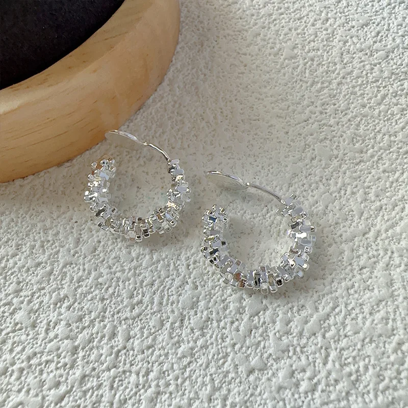 Fashion Circle Earrings New Style Versatile Style Mosquito Incense Plate Ear Clip Ear Hole Free Jewelry Wholesale
