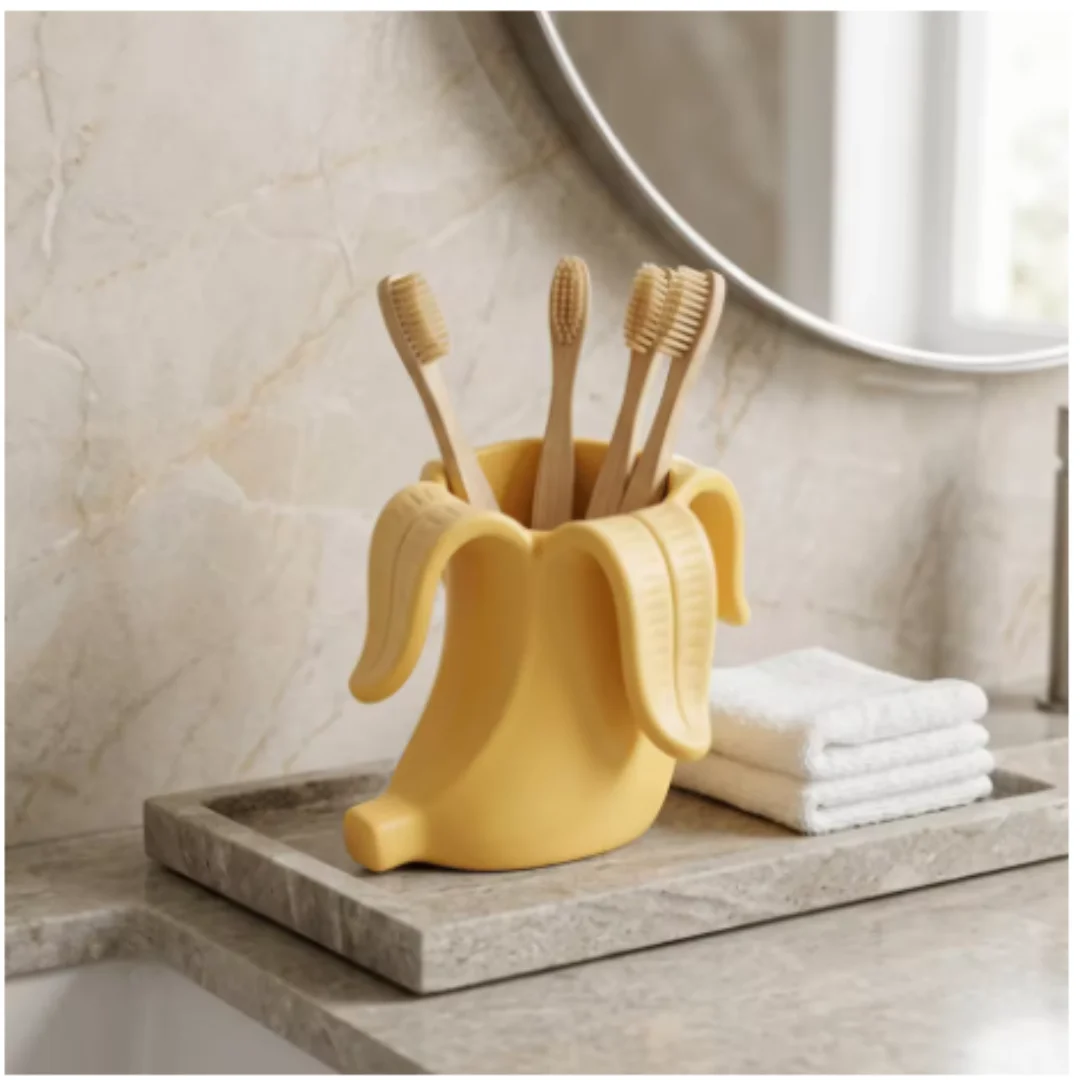 Banana Shaped Multi-functional Fun Pen Holder, Curved Creative Desktop Organizer, Makeup Brush Storage Tool, Art Table Decor