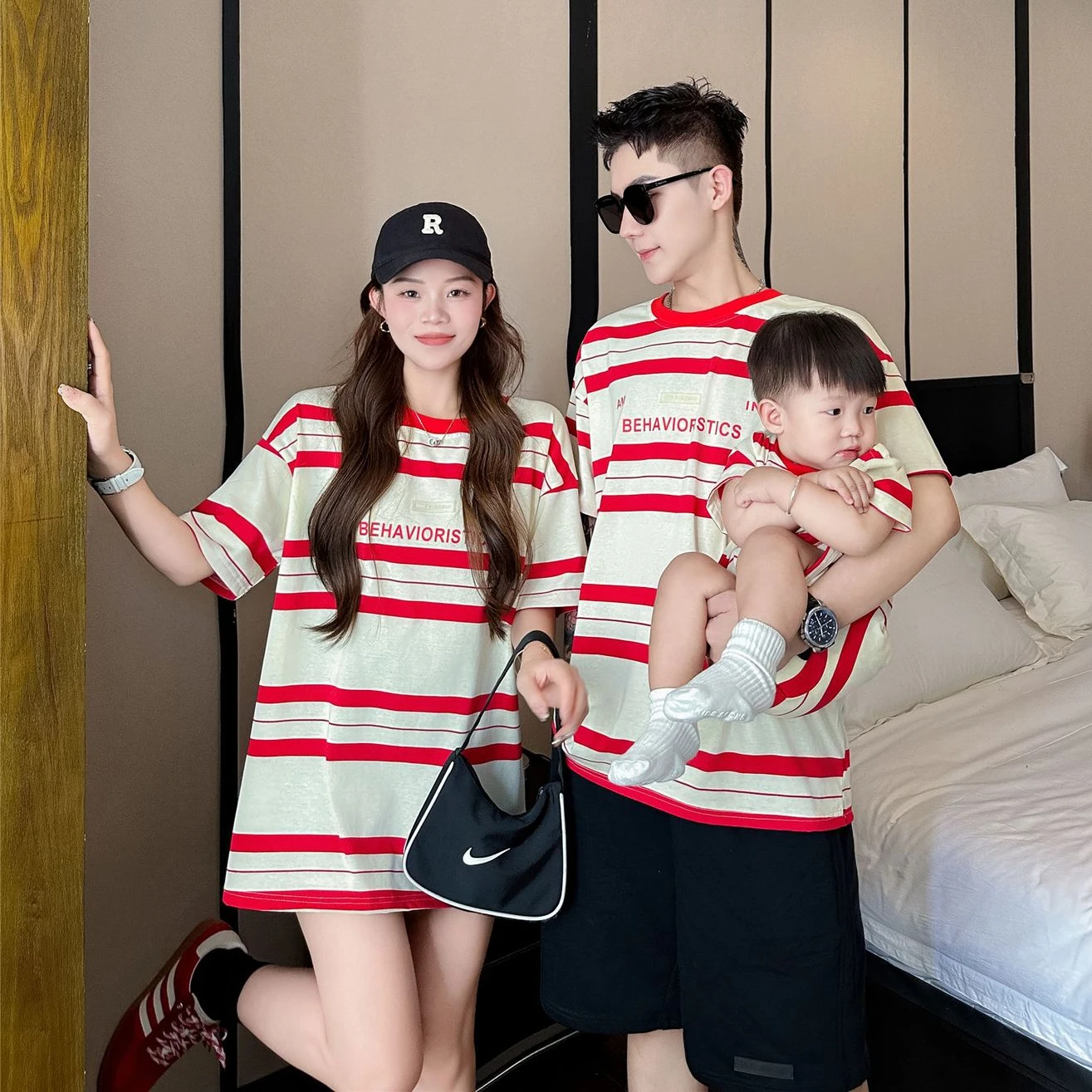 Family Red Striped T Shirts 2024 Summer Father Mother and Daughter Son Matching Cotton Short Sleeve Tee Shirt Newborn Bodysuit