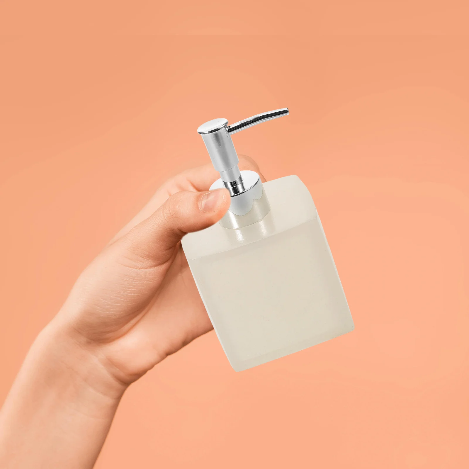 

Resin Dispenser Pump Bottle Milk White Resin Soap Dispenser European Style Bathroom Accessory Shower Gel Container Modern Supply