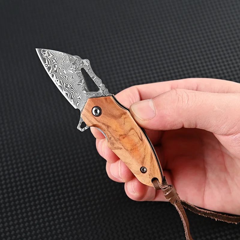 Free shipping The sharp Damascus Steel Folding Pocket Knife mini folding knife For unpackin outdoor camping EDC tool