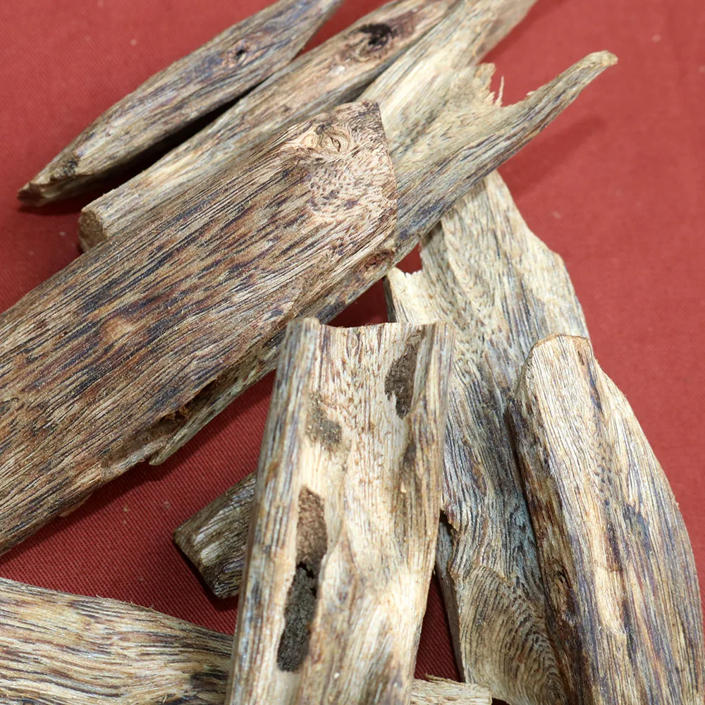 

Оптовая продажа, подлинные китайские деревянные чипсы HaiNan Qi Nan, 70 г, домашний декор, самосовершенствованная японская церемония благовоний Киары