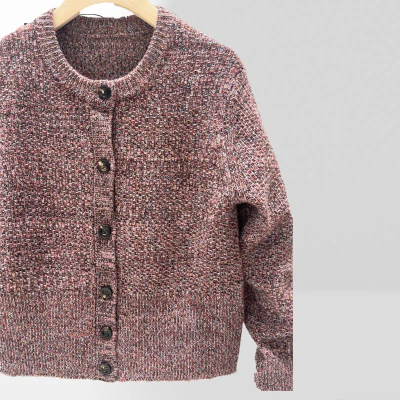 25 سترة كشمير كلاسيكية - مظهر عتيق ودافئ للارتداء اليومي بجودة ممتازة وتصميم خالد AJ0926