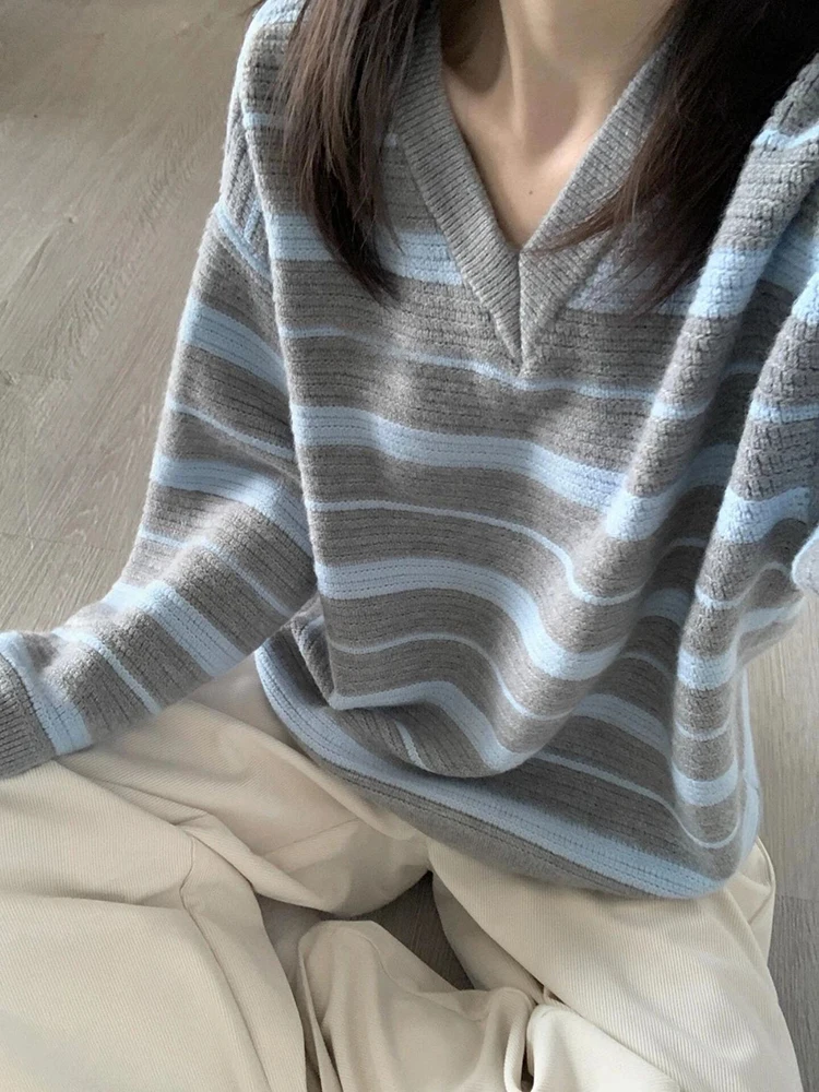 

Японский полосатый вязаный свитер, женские свободные повседневные пуловеры с длинными рукавами для ленивого ветра, осень-зима, винтажные универсальные джемперы с v-образным вырезом