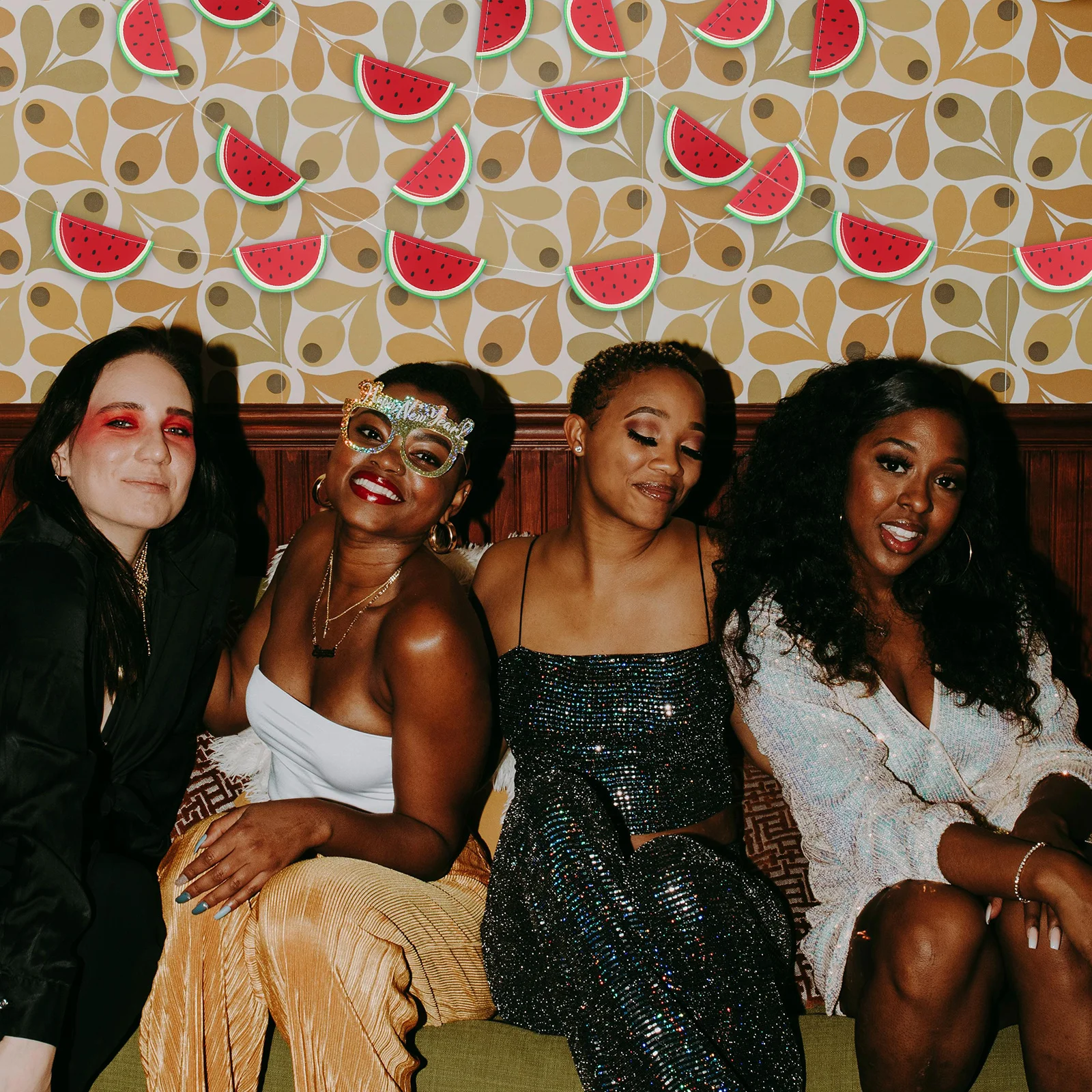 

4Pcs Watermelon Banner Summer Birthday Party Decorations Fruit Theme Hanging Garland Indoor Outdoor Watermelon Banner