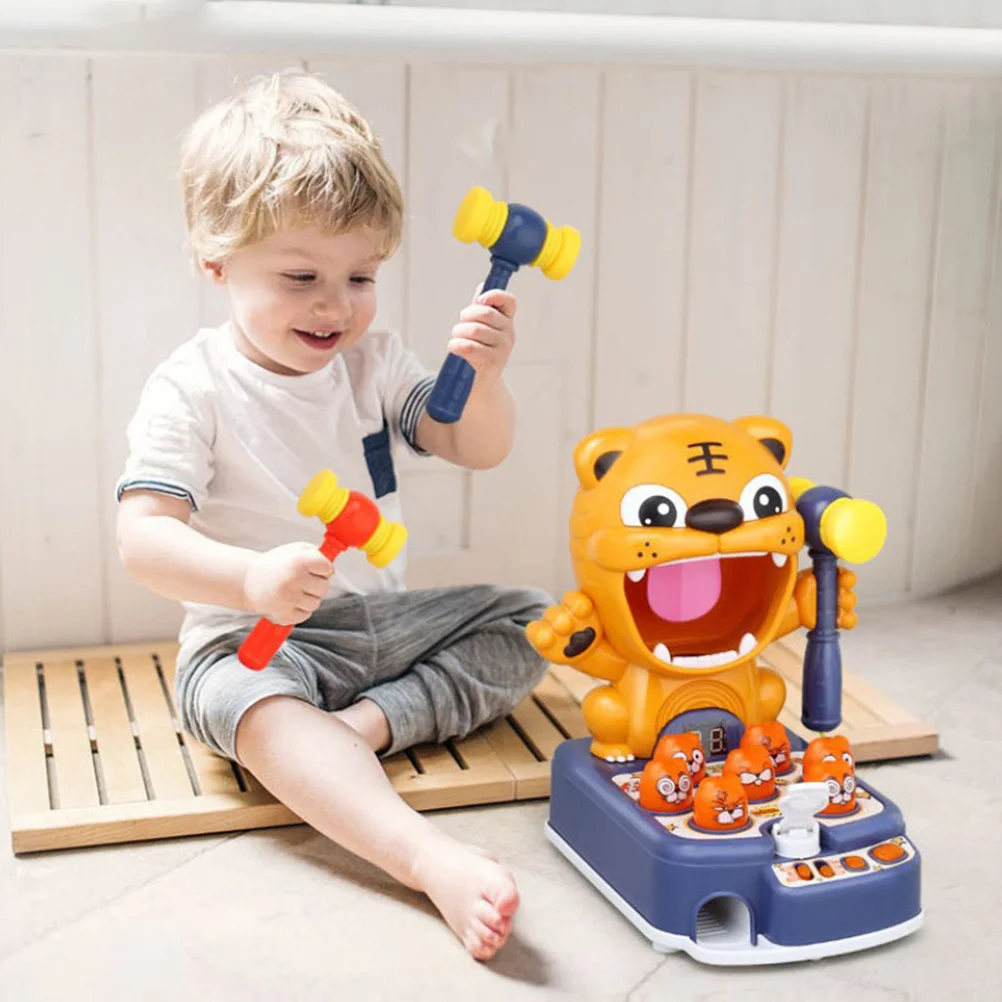 어린이를 위한 다기능 게임 어린이를 위한 교육용 놀이 세트를 사용한 대화형 망치질 활동