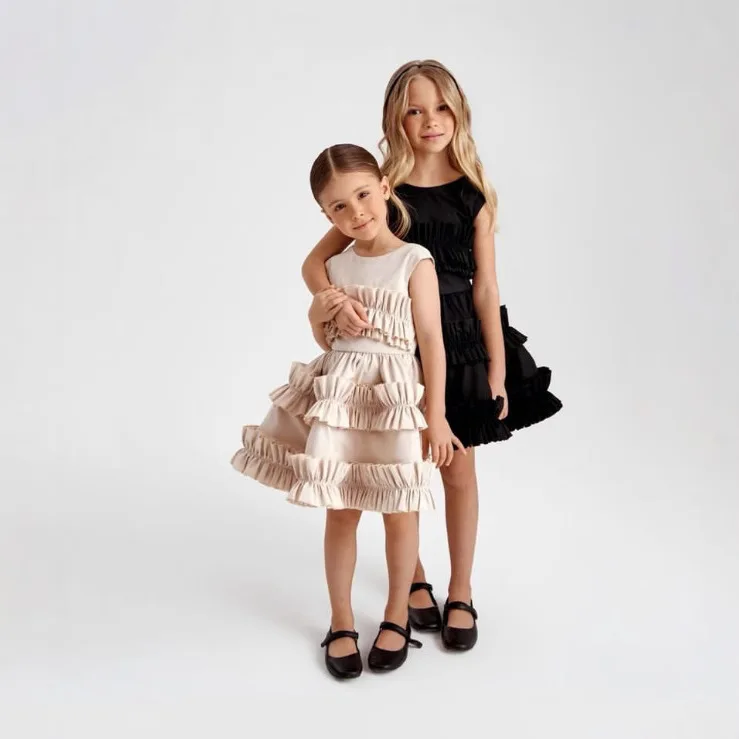 

2025 ins Eastern European Spring Autumn Girls Linen Design Halter Cake Lace Dress Court Vest Dress