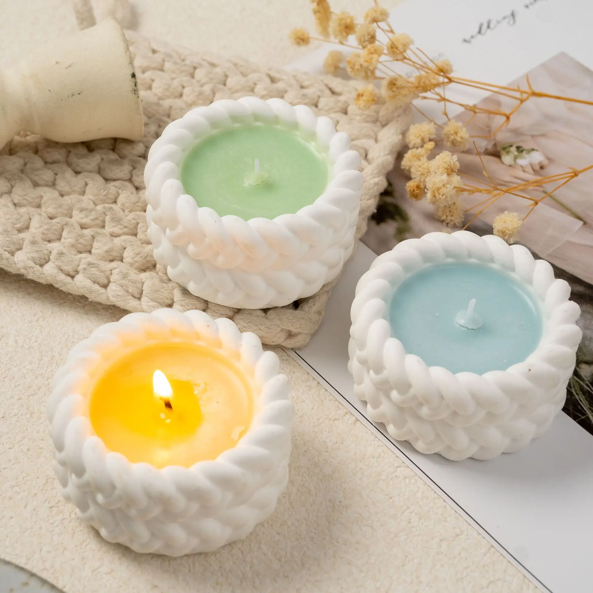 Twisted Rope Mini Scented Candle, Long Lasting Aroma Cup Bedroom Wedding Romantic Home Decor Gift