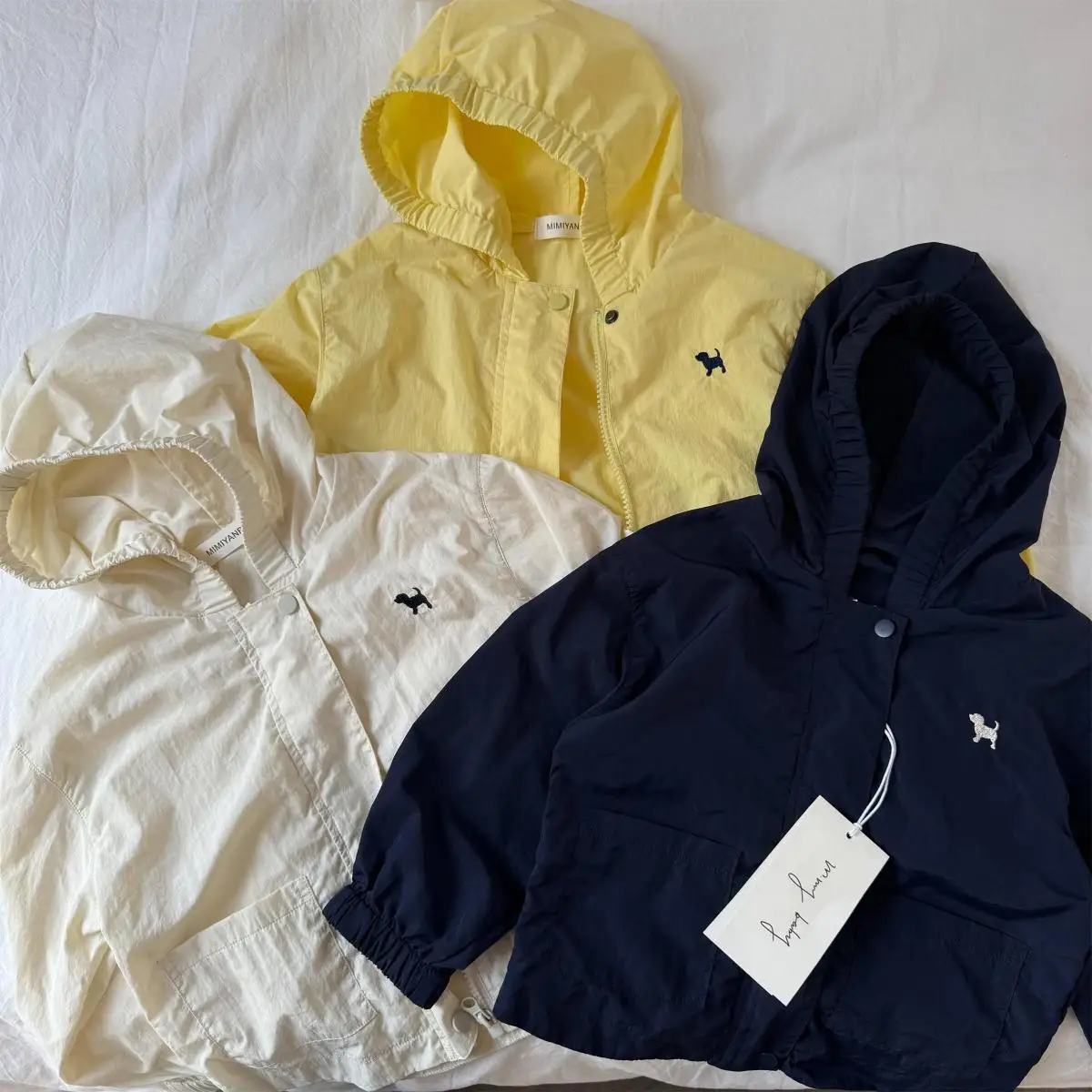 Children's Outerwear for Spring Summer Sunscreen Clothes Boys and Girls Summer Hooded Jackets Breathable Light Skin Clothing