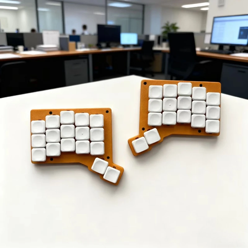 

Лидер продаж, разделенная клавиатура Forager 3X5, изготовленная на заказ беспроводная прошивка с возможностью горячей замены ZMK, переключатель Choc V1, портативная 3D-печать Corne teclado