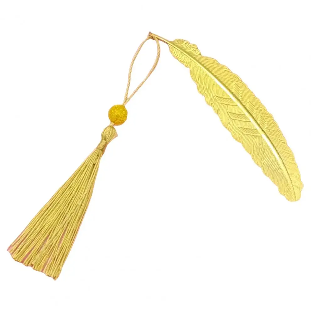 ที่คั่นหนังสือของขวัญเพื่อนหรูหราสไตล์จีนที่คั่นหนังสือขนนกโลหะพร้อมพู่ตกแต่งที่คั่นหนังสือสำหรับนักเรียนที่ไม่ซ้ำใคร