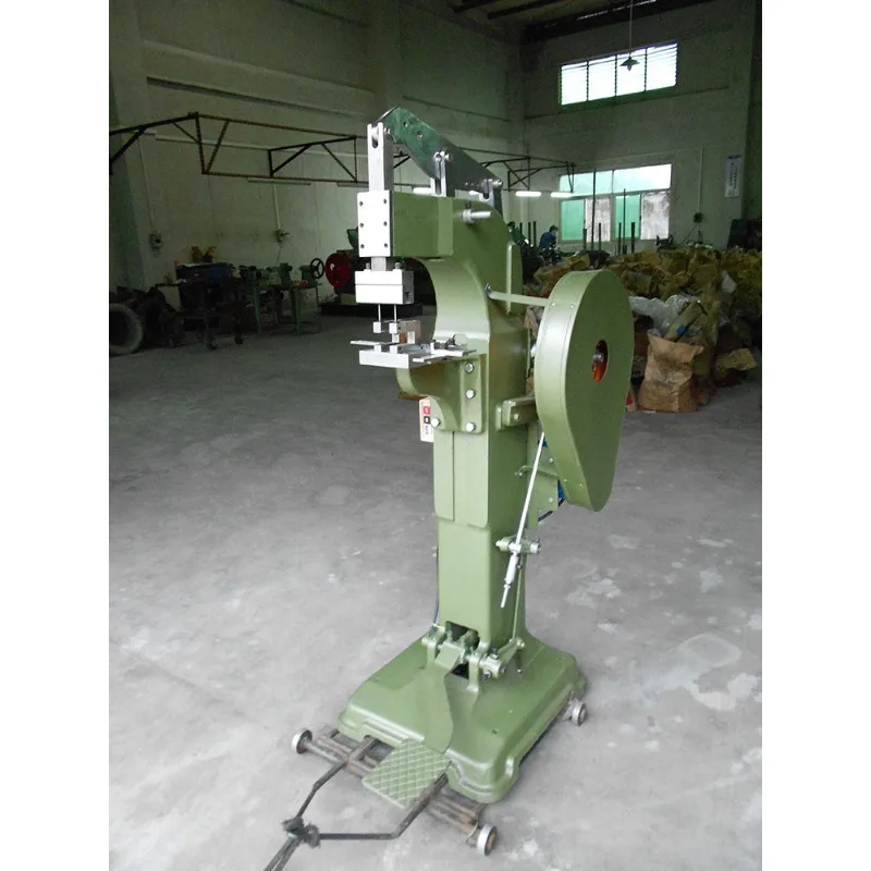 

2023 Hot Selling Riveting Machine for Suitcase
