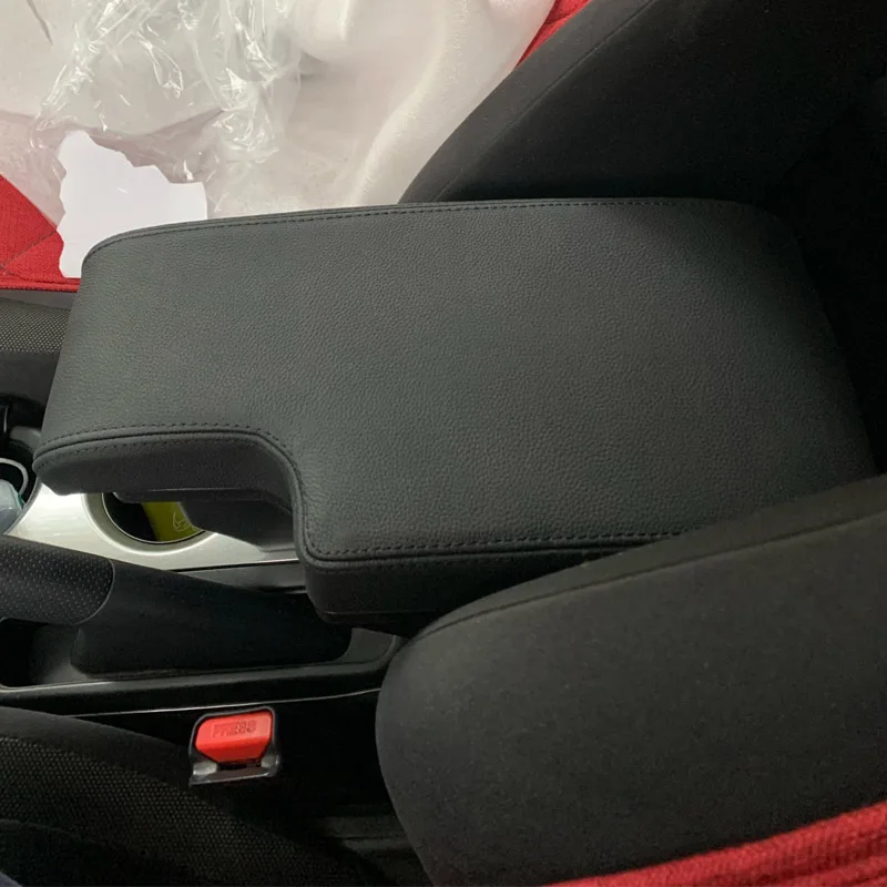 For NISSAN Juke Armrest box For Infiniti ESQ Car armrest 2010-2019 accessories interior details storage box Retrofit parts USB