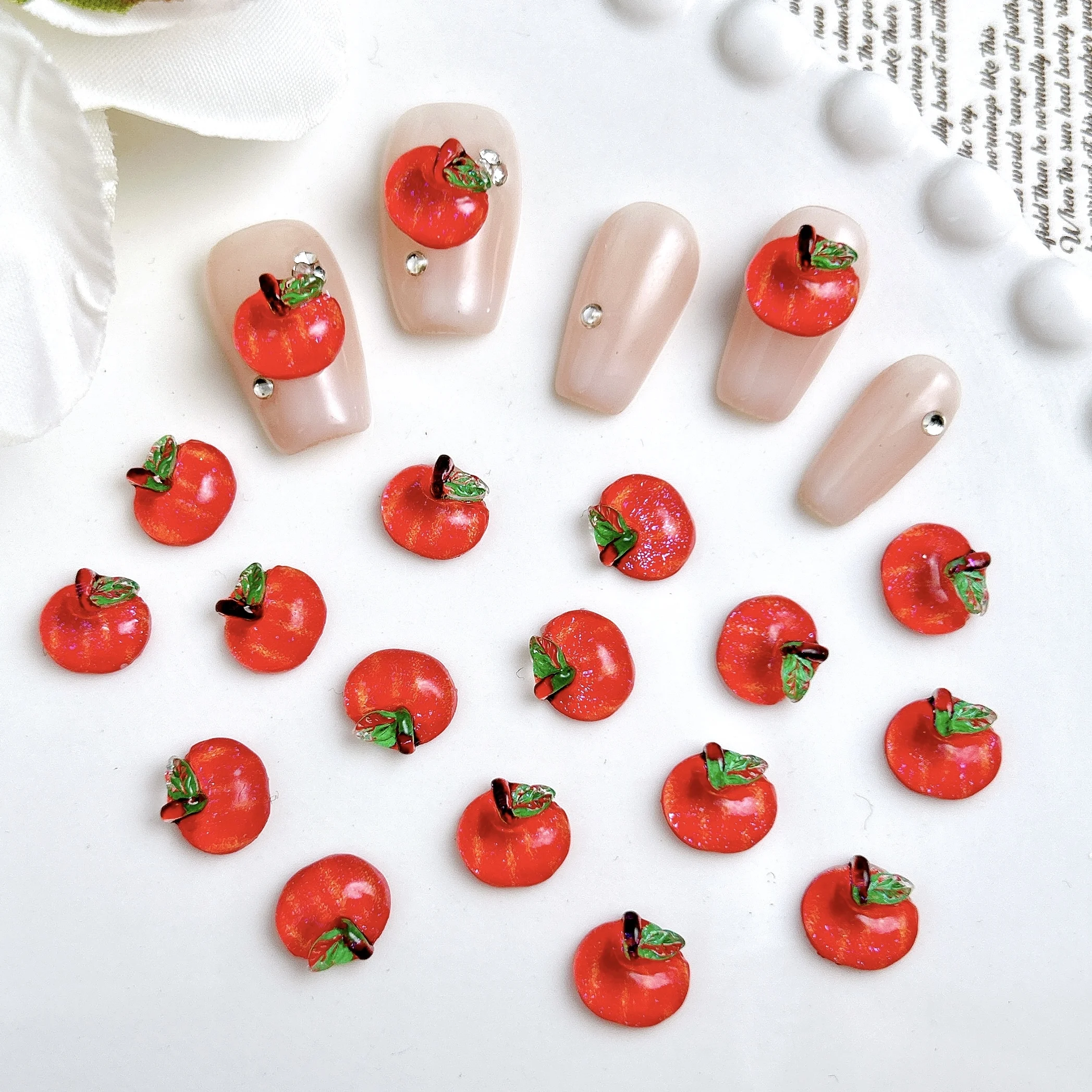 30 pièces 3D simulé pomme rouge résine Nail Art décorations Adorable créatif fin mousseux pomme ongles breloques pour bricolage épingle à cheveux ongles
