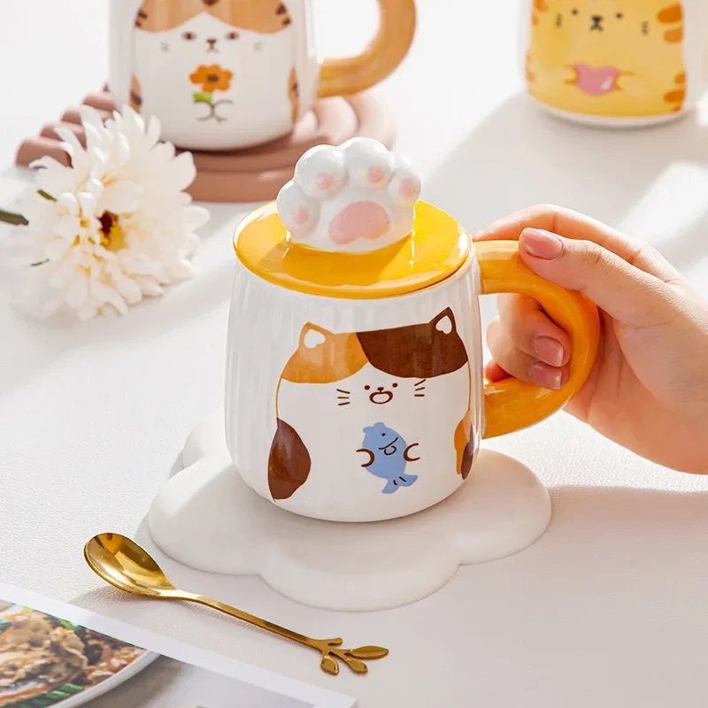 Lucky Cat Ceramic Cup Cute Cat Hand Lid Coffee Cup Exquisite Gift Box Home Couple Water Cup Living Room Drinking Utensils